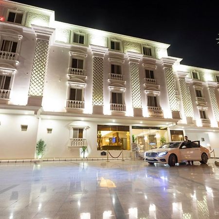 ターイフ Al Mokhtar 2 Furnished Unitsアパートホテル エクステリア 写真