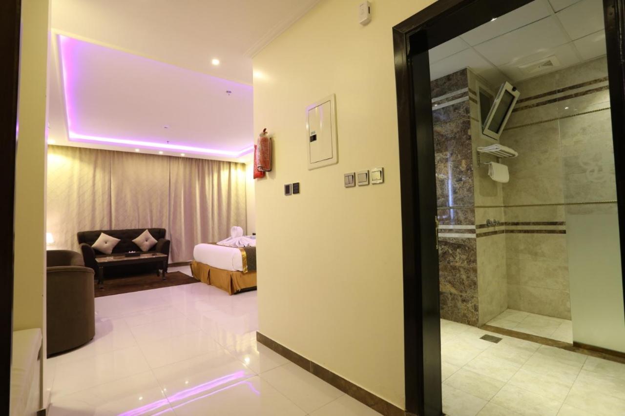 ターイフ Al Mokhtar 2 Furnished Unitsアパートホテル エクステリア 写真