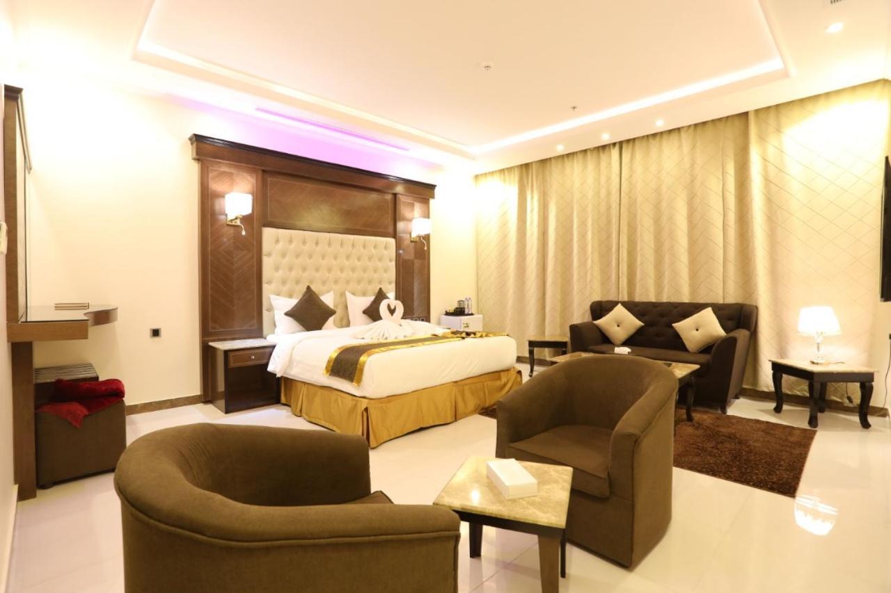 ターイフ Al Mokhtar 2 Furnished Unitsアパートホテル エクステリア 写真