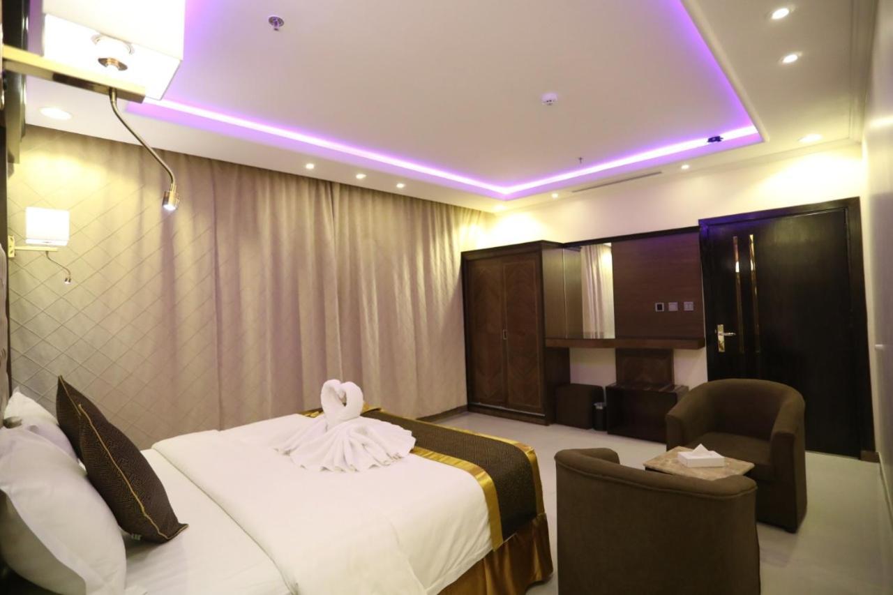 ターイフ Al Mokhtar 2 Furnished Unitsアパートホテル エクステリア 写真