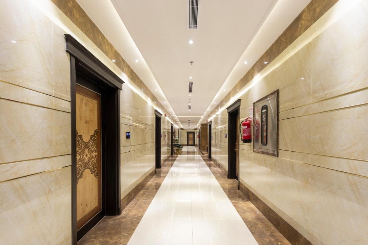ターイフ Al Mokhtar 2 Furnished Unitsアパートホテル エクステリア 写真